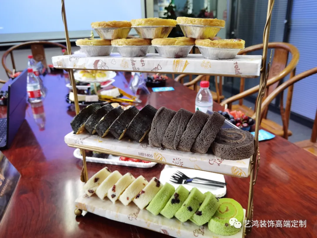 广东工业大学专家团队莅临艺鸿装饰调研就“校企联合基地建设、人才培养、实习实训”等内容达成充分合作(图3)